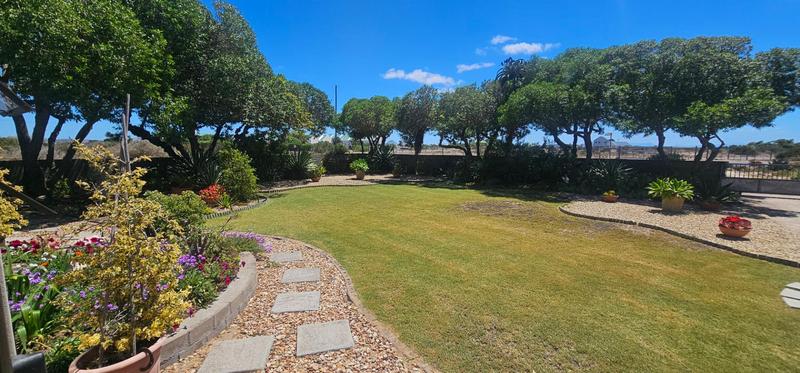 8 Bedroom Property for Sale in Long Acres Country Estate Western Cape